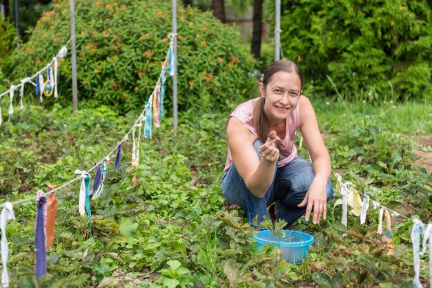 Jak długo podlewać linią kroplującą, aby rośliny były zdrowe?