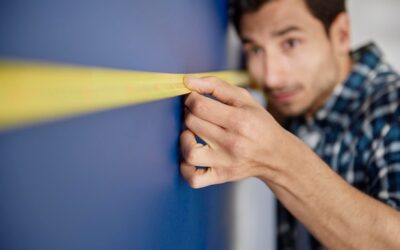 Sprytne sposoby na ukrycie łączeń tapet w domu