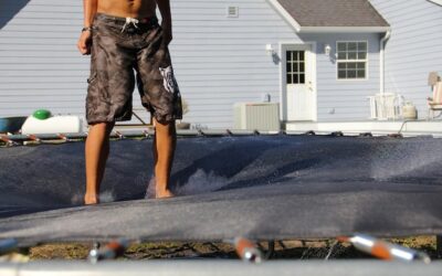 Membrana dachowa czy deskowanie – co lepiej sprawdzi się na Twoim dachu?