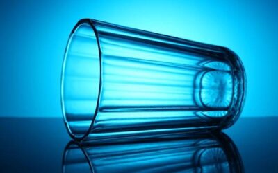 Jak dobrać odpowiednią lampę UV do oczka wodnego?